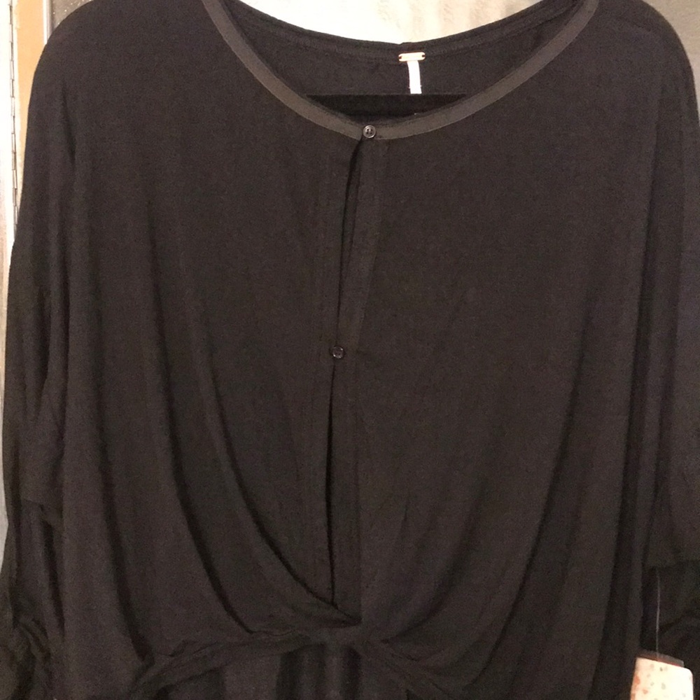 FREE PEOPLE top - Picture 3 of 8